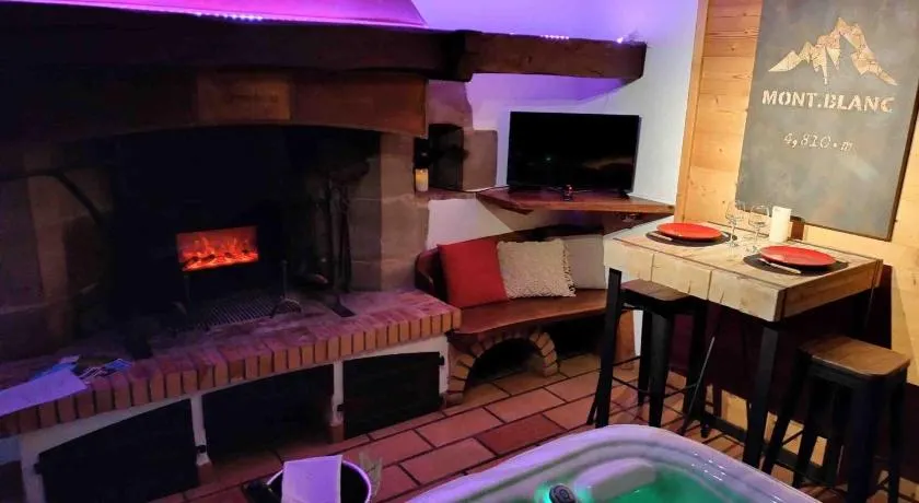 GITE Chambre SPA Privé DE L'ANCIENNE FERME - Image 1