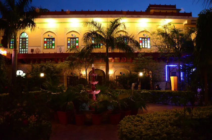 Hotel Burja - Image 1