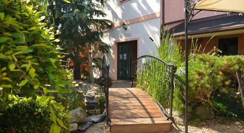 Hotel Via Ironia - Image 1