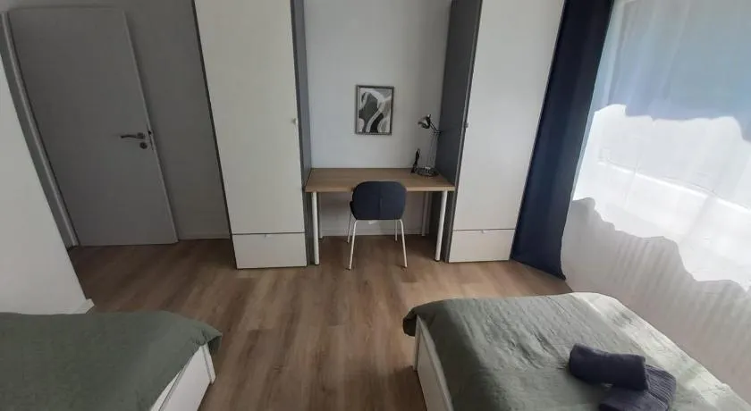 Paula - für Monteure, Familien und Durchreisende 3 Zimmer 5 Betten - Image 1