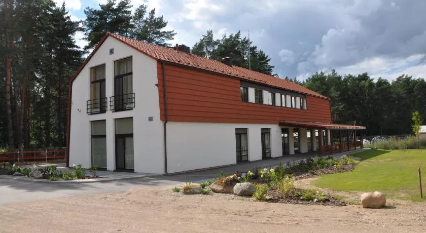 Kamanos - Image 1