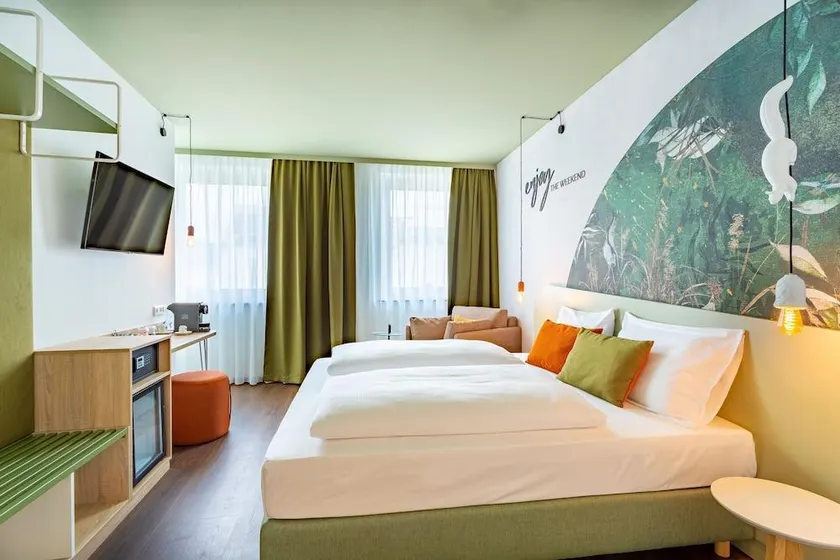 Hotel-Pension Alla Lenz - Image 1