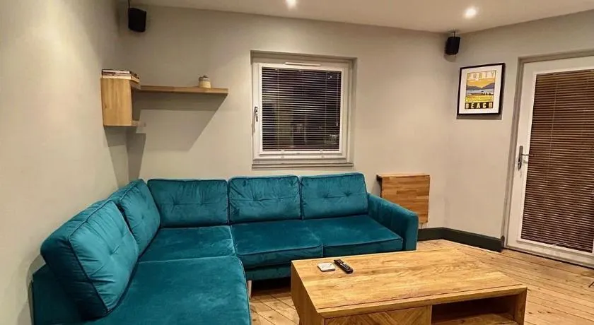 Beach front apartment - Image 1