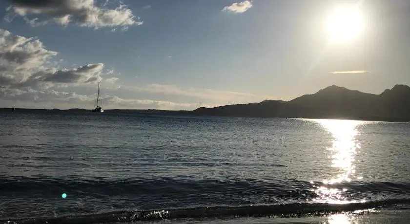 Duplex rénové les pieds dans l'eau - Image 1