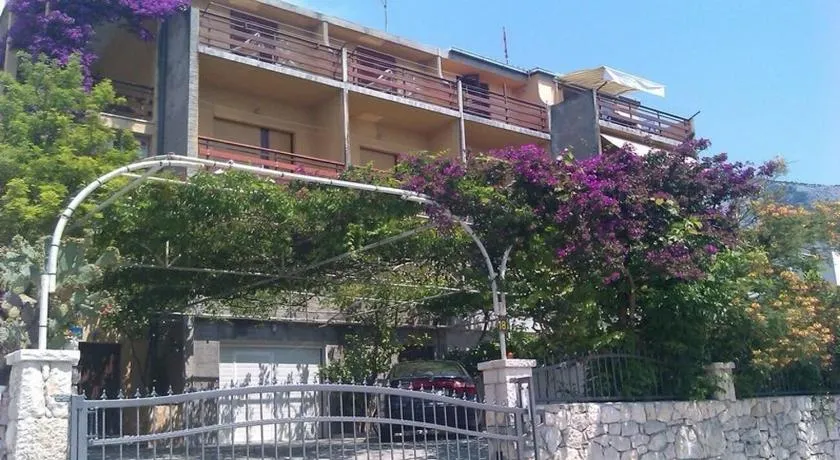 Apartments Bor - Image 1