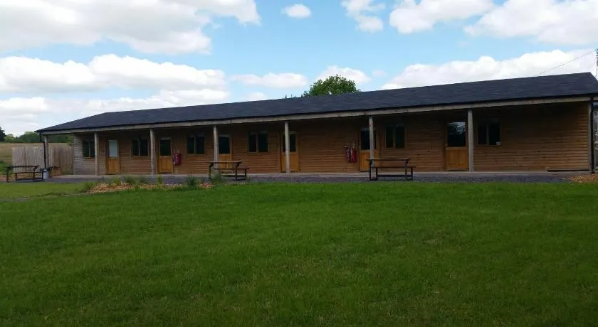 Cowbridge Cabins - Image 1