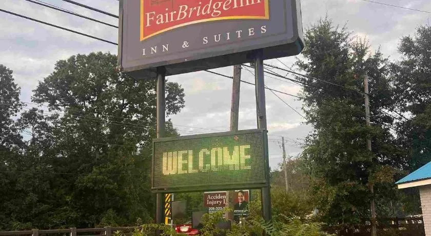 Fairbridge Inn & Suites - Image 1