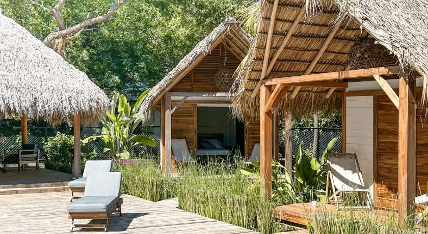 Monoloko Lodge Popoyo - Image 1
