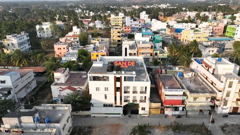 San De - Image 1