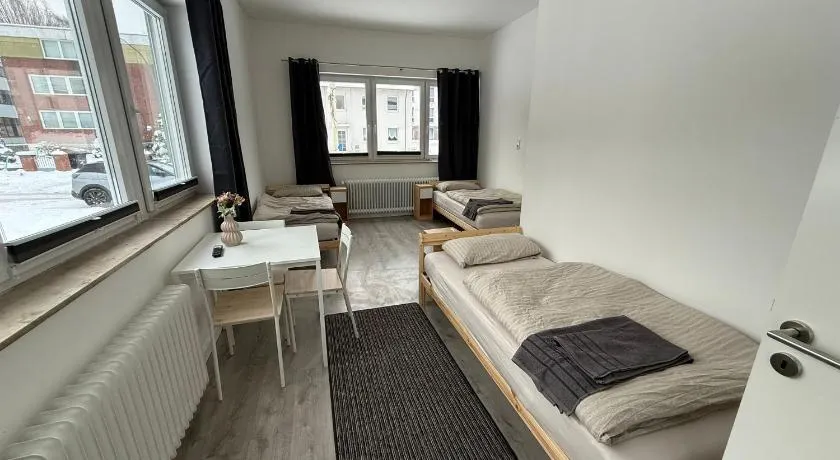 Hostel & Monteurzimmer bei KuK - Image 1