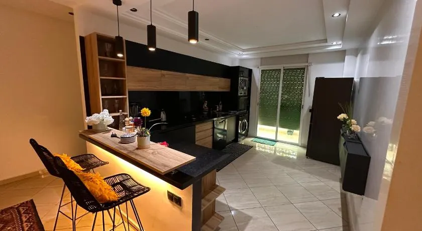 Furnished Apartment High Standing Quiet and Secure - Image 1