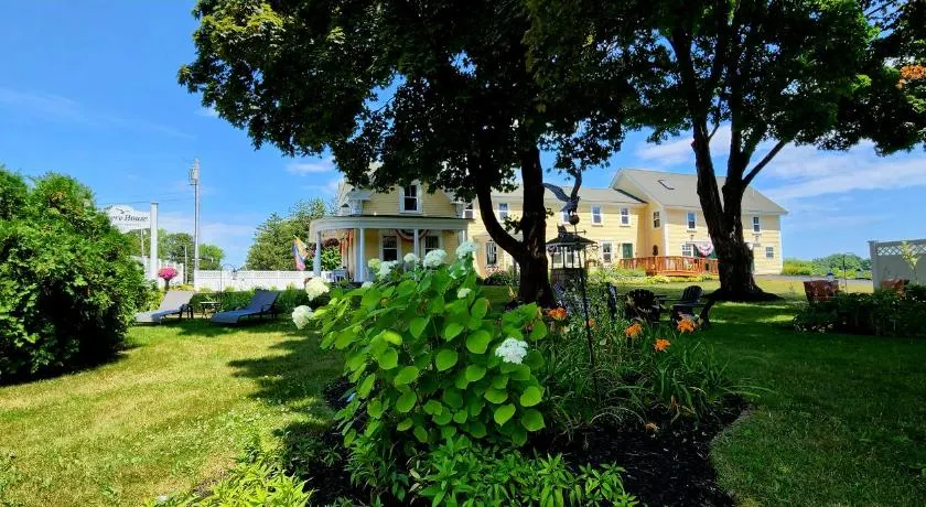 Elmere House Bed & Breakfast - Image 1