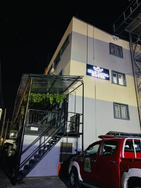 Kilo Royal Hotel - Image 1