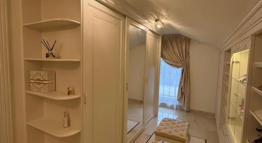 Lily Rose villa - Image 1