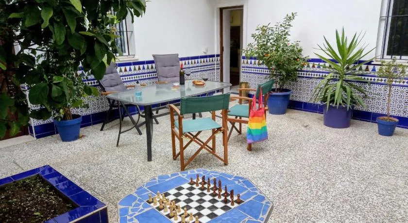 Casa Valientes A - Parking privado gratis & patio interior - Image 1