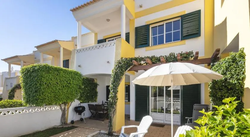 Casa Madeleina (33) - Image 1