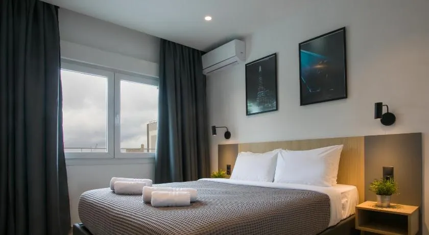 White City Stay - Image 1