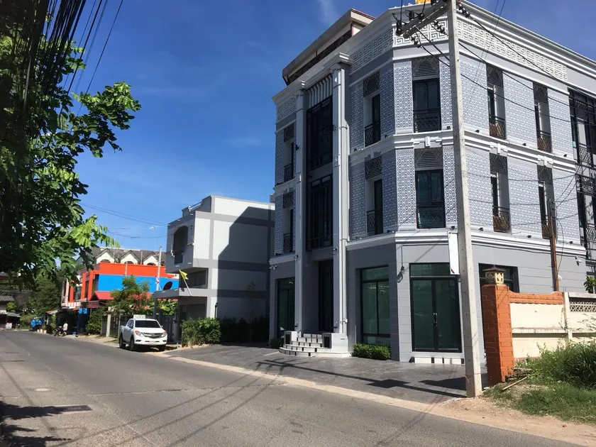 Anakin Boutique Hotel - Image 1