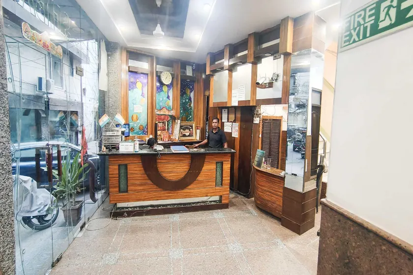 Hotel O Shbad Deluxe - Image 1