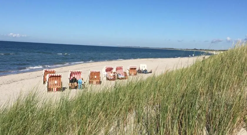Ferienhaus Dierhagen Strand I & II - Image 1