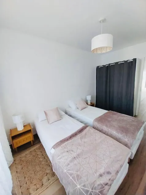 Luxury 2 bedrooms with Parking&Terrace - Image 1