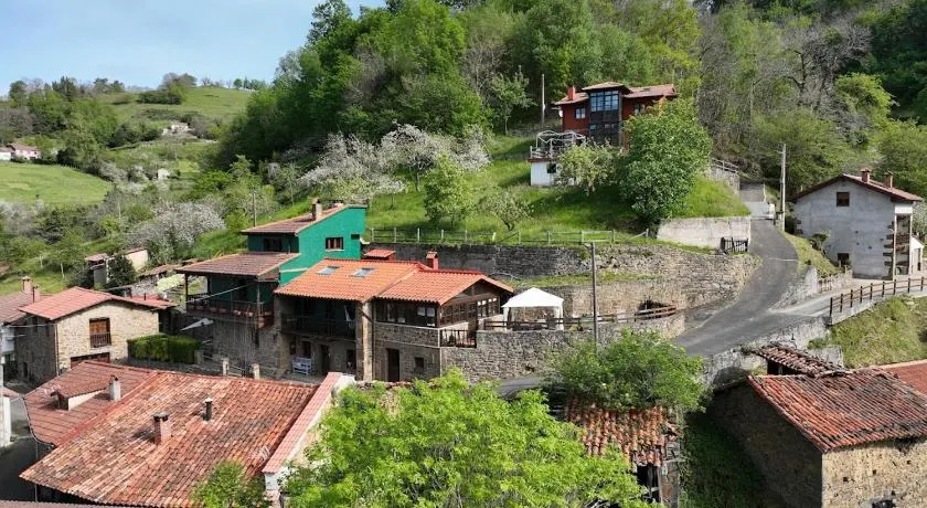 Casa Laudina y Armando - Image 1