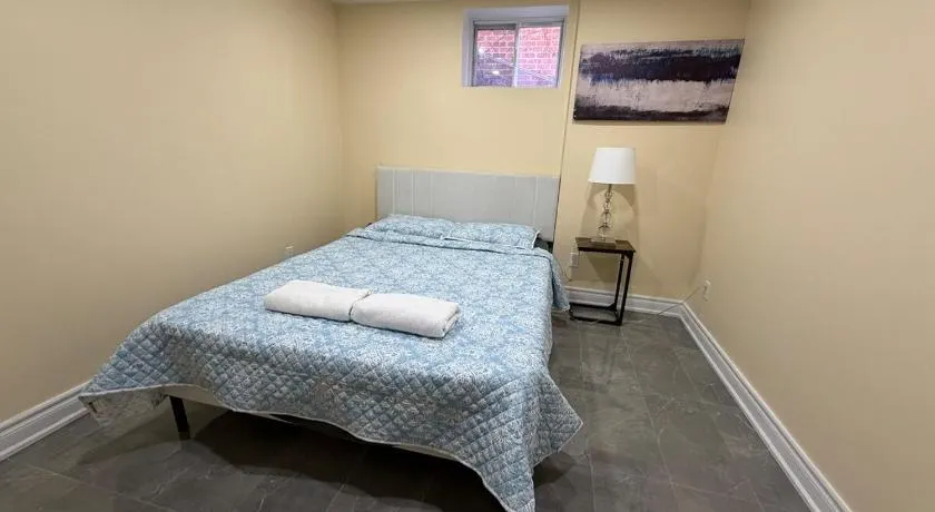 Comfy One Bedroom BasementApartment near Heartland - Image 1