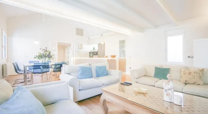 Duplex de lujo junto al Bernabéu Real Madrid - Image 1