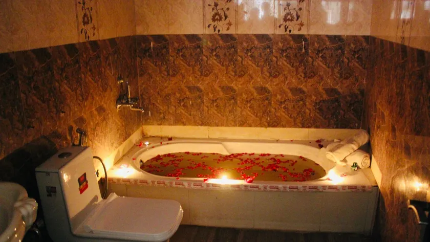Hotel Aryan Villa - Image 1