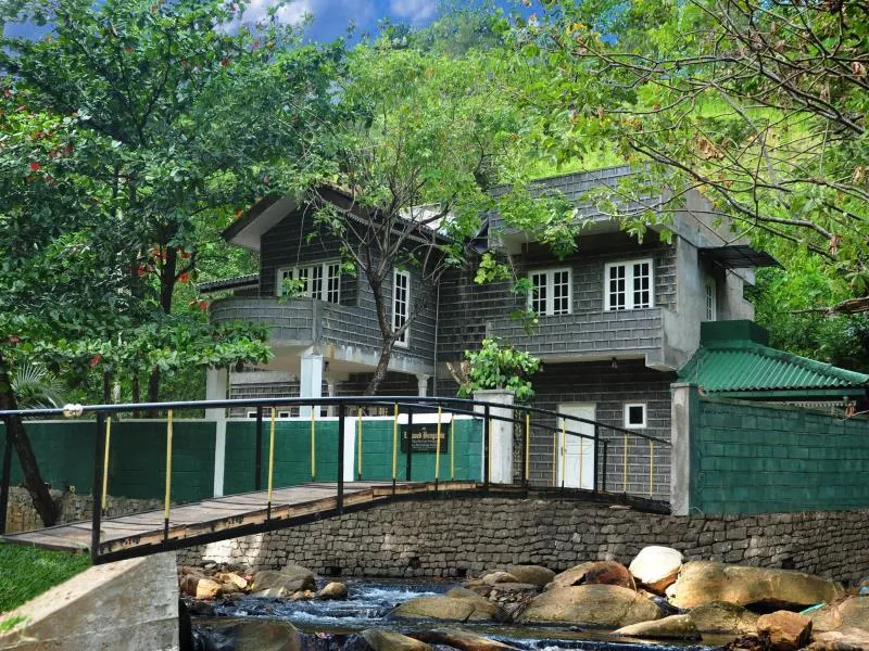 Linwood Bungalow - Image 1