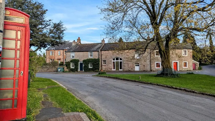 Maple Cottage, Stylish Holiday Home for 6 Near the Lake District - Image 1
