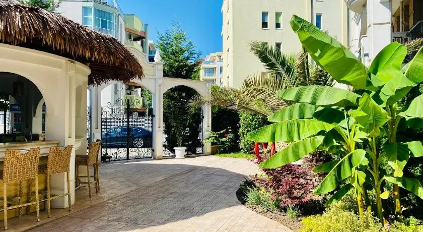 Bratanov Harmony Suites Dream Island Apartments - Image 1