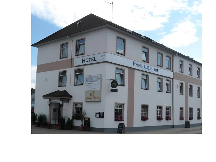 Rheinauer Hof - bed & breakfast - Image 1