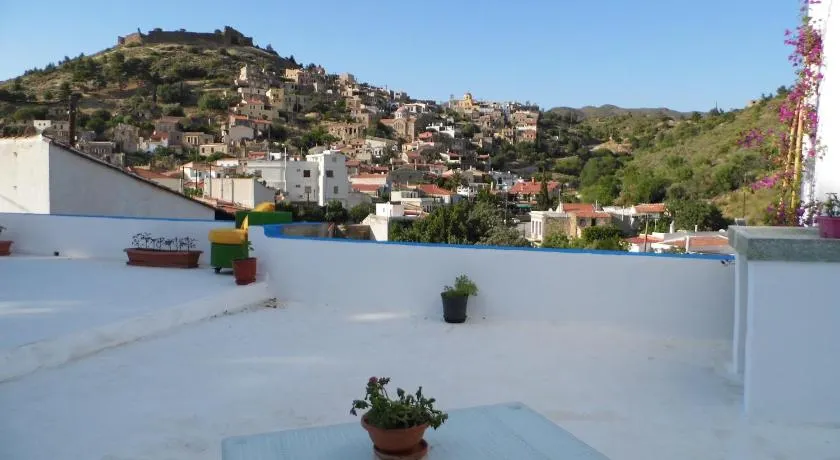 Villa Kotetsi - Rooms To Let - Volissos - Chios - Image 1