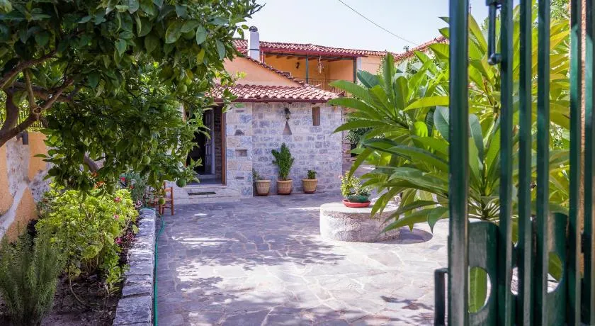VILLA - APA II - Image 1