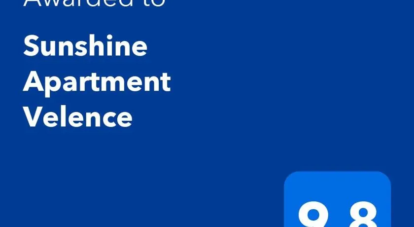 Sunshine Apartment Velence - Image 1