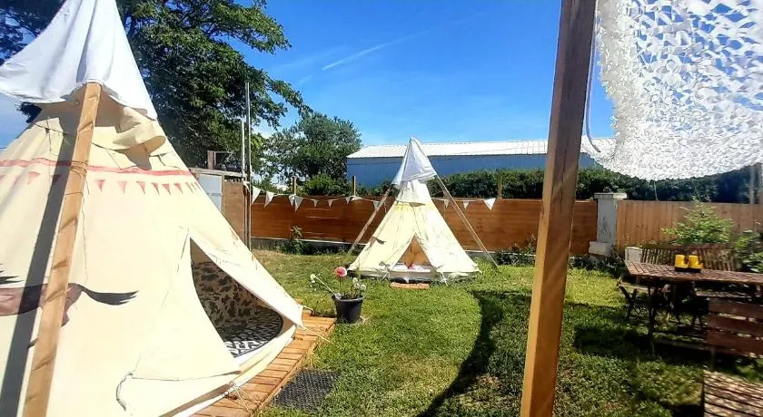 Les Flots De Ma Vie Chambres D Hotes et tipi Florence Et Virginie Gossin - Image 1