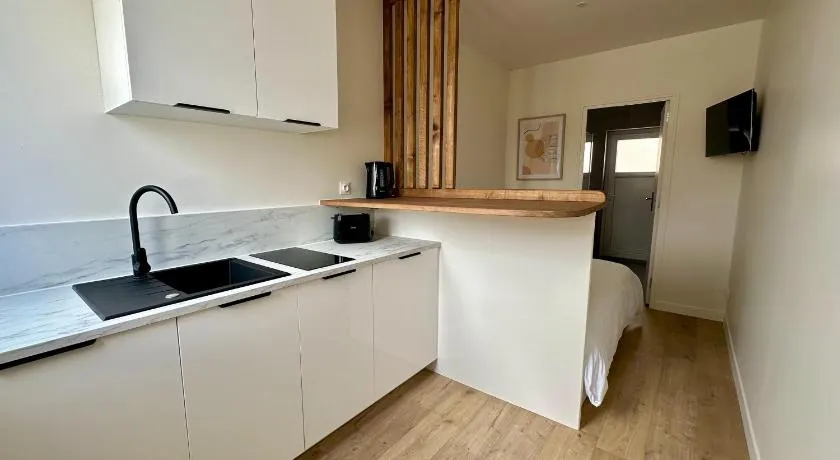 Charmant Studio à Saint Léonard - Image 1