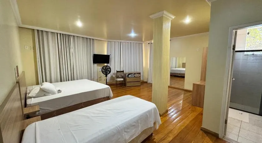 Hotel Carreiro Inhapim - Image 1