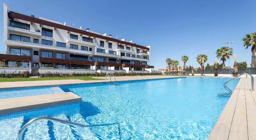 Oceans Oliva - Image 1