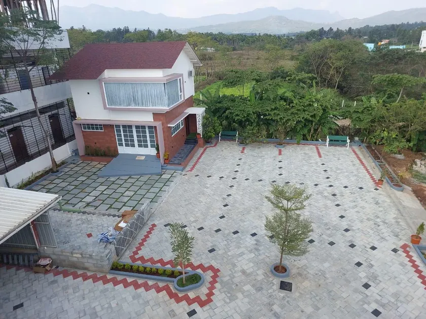 Shaiva Urban Retreat - Image 1
