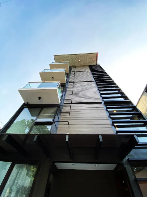 UNWND Flats - Image 1