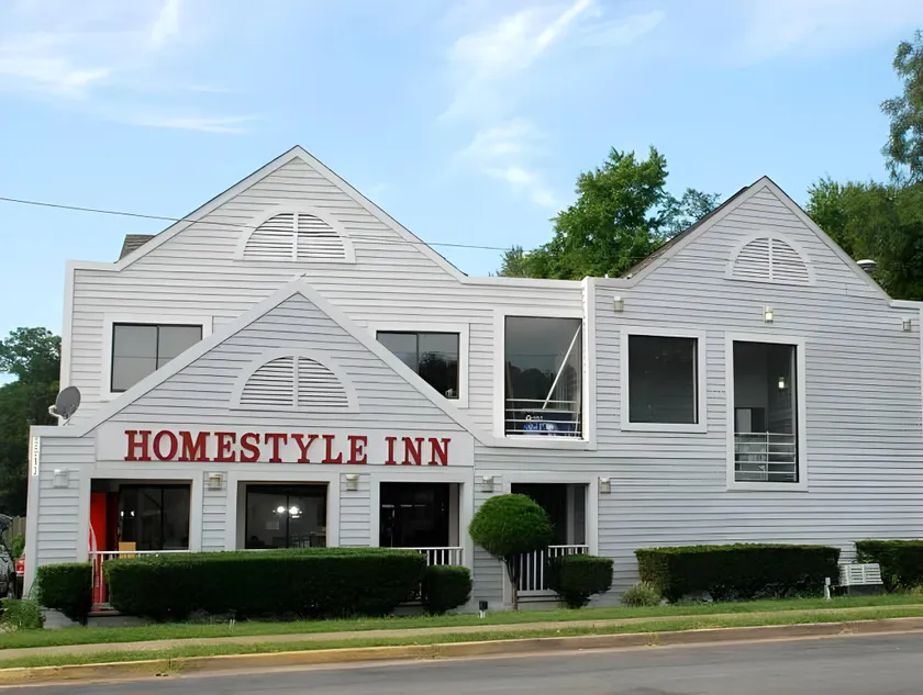 Home Style Inn - Image 1