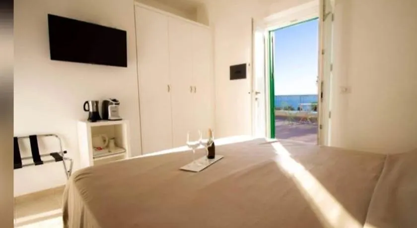 Country House “ Il Mandorlo” - Image 1