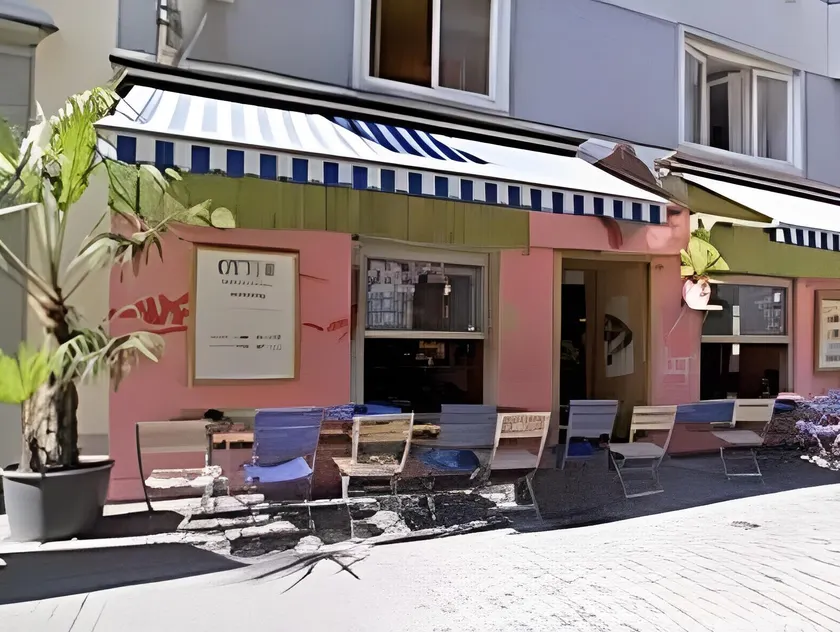 Oldtown Hostel Otter - Image 1