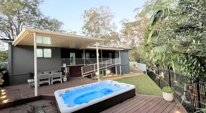 Ally’s Umina Oasis, pet-friendly spa coastal oasis - Image 1