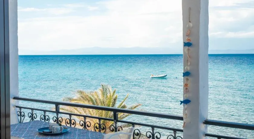 Houseloft Sandals Beachfront - Image 1