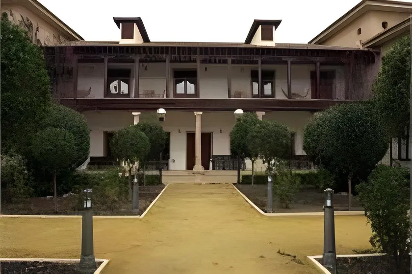 Hs Los Escudos - Image 1