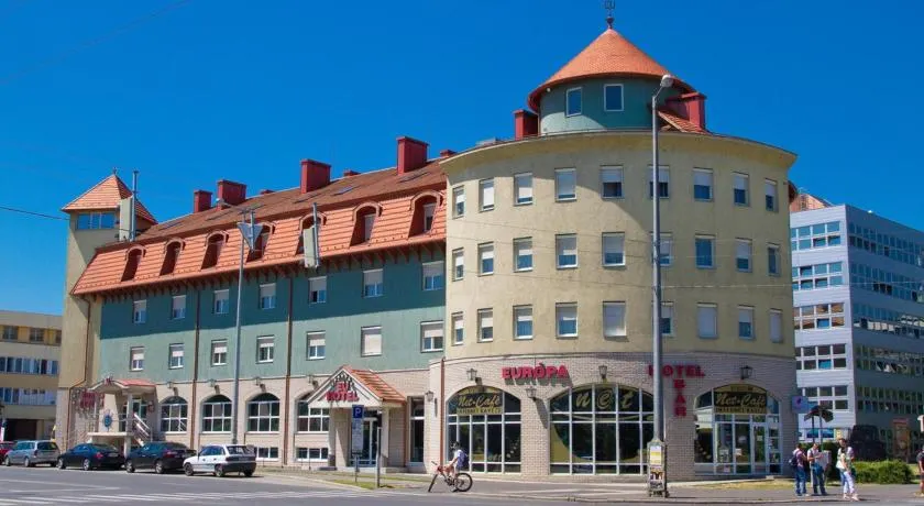 Europa Hotel És Étterem - Image 1
