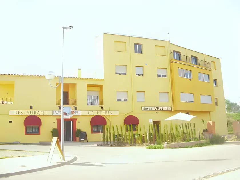 Hostal Avi Pep - Image 1